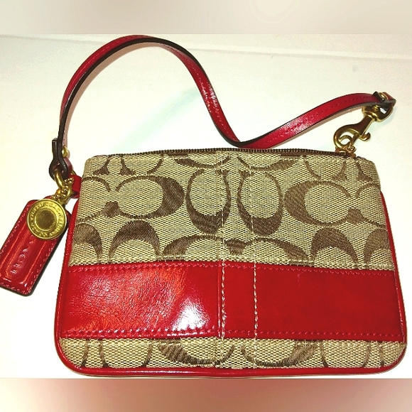 ☆Brand New☆Stunning COACH Classic 2008 Red Signature Stripe Clutch Wristlet☆ - Picture 8 of 16